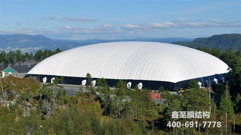 充气膜运动场馆